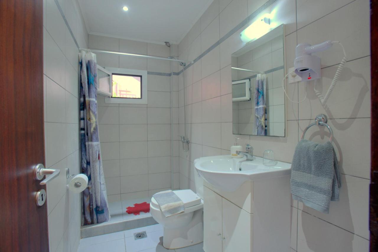 Ilias Apartments Ípszosz Kültér fotó
