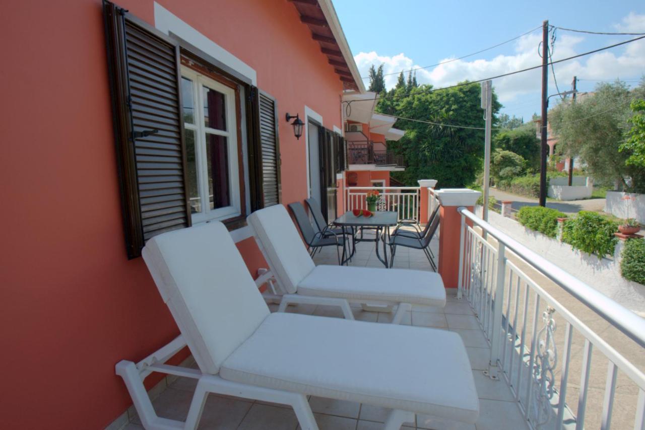 Ilias Apartments Ípszosz Kültér fotó