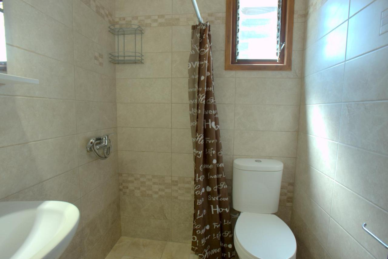 Ilias Apartments Ípszosz Kültér fotó