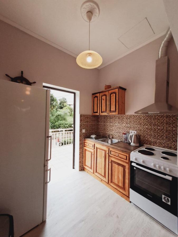 Ilias Apartments Ípszosz Kültér fotó